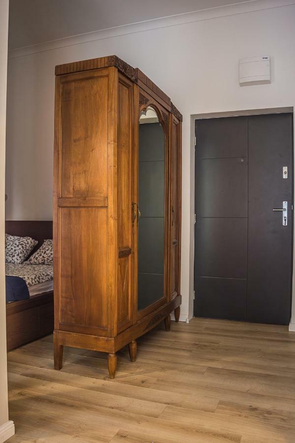 Smoo Apartment ทอรูน ภายนอก รูปภาพ
